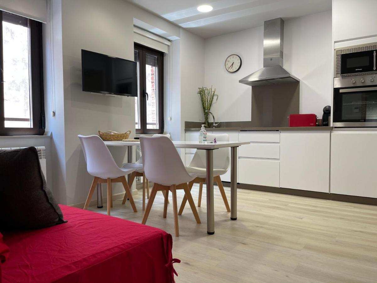 Apartamentos Puertas Del Orbigo Carrizo de la Ribera Екстериор снимка